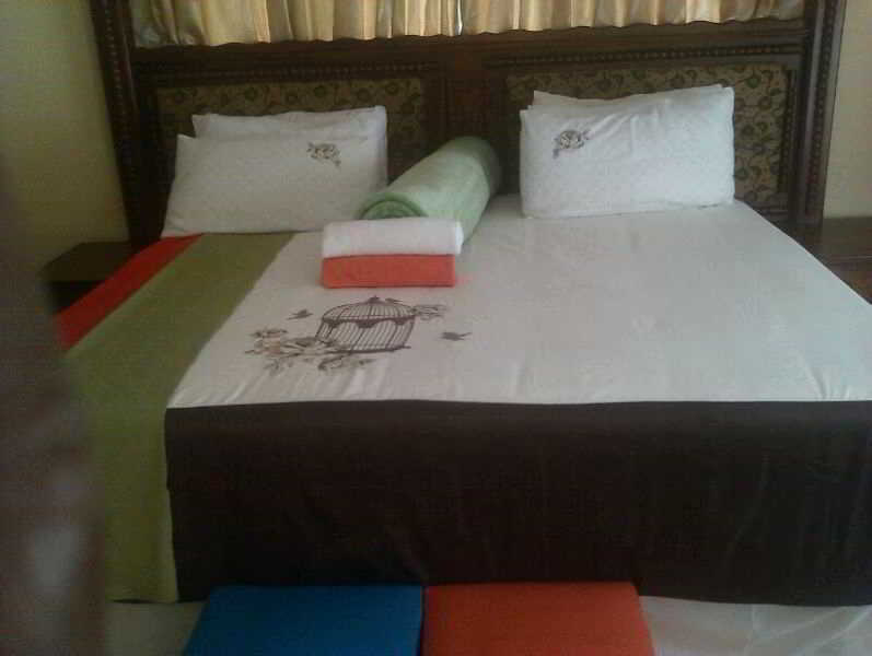 Bulawayo Continental Hotel Exterior photo